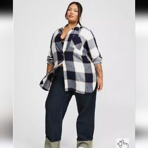 Torrid Lizzie Long Sleeve Tunic Shirt